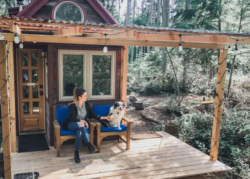 Can I Attach A Porch Or Deck To A Tiny Home?