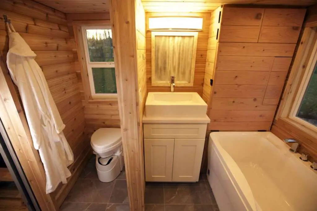 Can I Have A Full-size Bathroom In A Tiny Home?