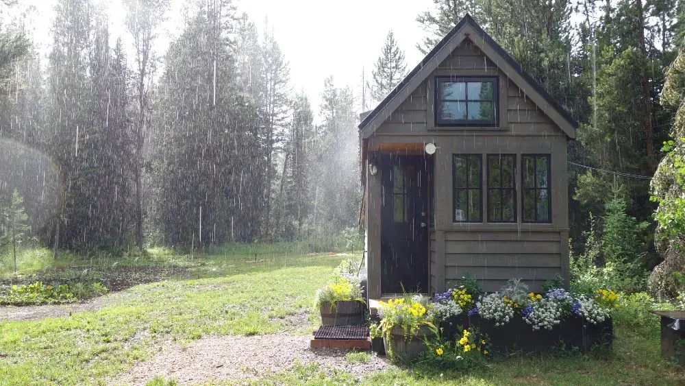 How Do Tiny Homes Handle Natural Disasters?