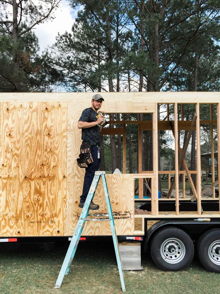 What To Consider When Downsizing To A Tiny Home